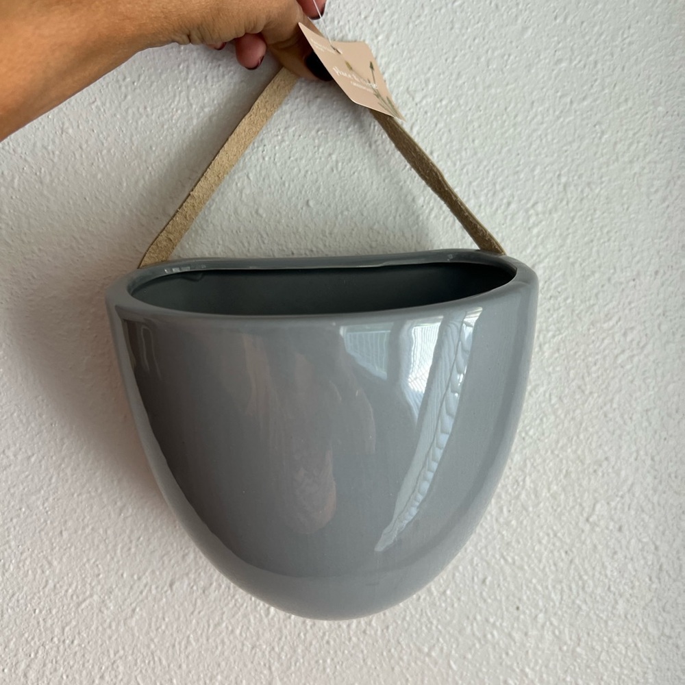 Hanging Planters (two) - Picture 3 of 3